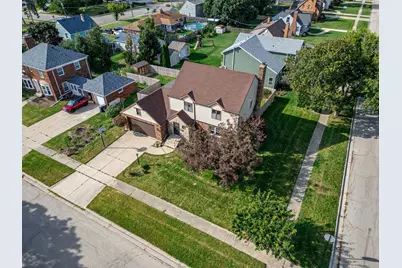 1300 Wolff Aven Avenue, Elgin, IL 60123 - Photo 24