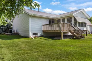 5939 Chestnut St, Roscoe, IL 61073 - Photo 42