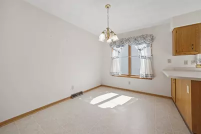 5939 Chestnut Street, Roscoe, IL 61073 - Photo 12