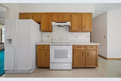 5939 Chestnut Street, Roscoe, IL 61073 - Photo 10