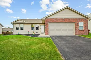 6382 Edgewood Rd, Machesney Park, IL 61115 - Photo 4