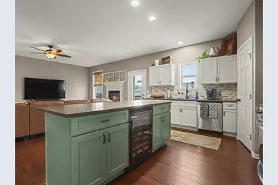 6382 Edgewood Road, Machesney Park, IL 61115 - Photo 12