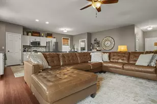 6382 Edgewood Rd, Machesney Park, IL 61115 - Photo 14