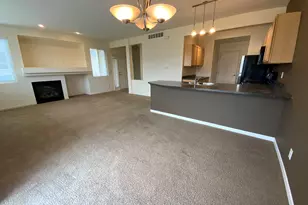 7444 Thomas Dr, Loves Park, IL 61111 - Photo 4