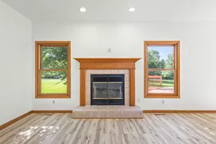 510 Zierke Ct, Winnebago, IL 61088 - Photo 14