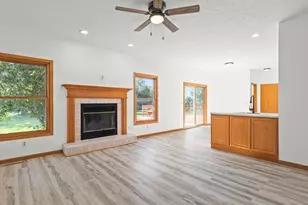 510 Zierke Ct, Winnebago, IL 61088 - Photo 12