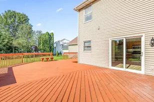 510 Zierke Ct, Winnebago, IL 61088 - Photo 40