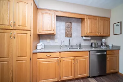 15328 Wedgewood Dr, South Beloit, IL 61080 - Photo 12