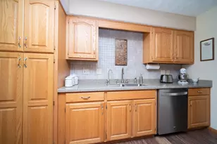 15328 Wedgewood Dr, South Beloit, IL 61080 - Photo 12