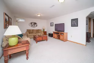 15328 Wedgewood Dr, South Beloit, IL 61080 - Photo 26