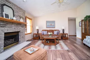 15328 Wedgewood Dr, South Beloit, IL 61080 - Photo 6