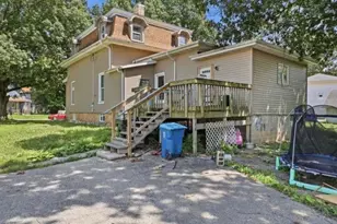 711 5th, Sterling, IL 61081 - Photo 2