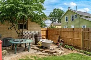 210 N Center St, Rockton, IL 61072 - Photo 8