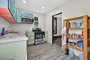618 Napoleon St, Rockford, IL 61103 - Photo 14