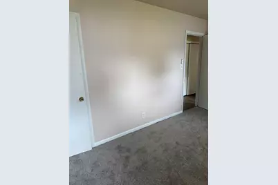 310 N Stewart Drive, Freeport, IL 61032 - Photo 16
