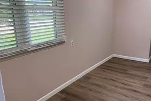 310 N Stewart Dr, Freeport, IL 61032 - Photo 22