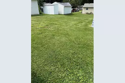 310 N Stewart Drive, Freeport, IL 61032 - Photo 32
