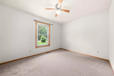 510 W Hitt Street, Mount Morris, IL 61054 - Photo 16