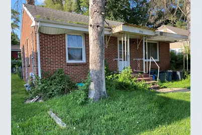 2336 19th Avenue, Rockford, IL 61104 - Photo 2