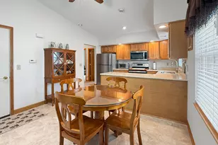 562 Pine Meadow Dr, Dixon, IL 61021 - Photo 6