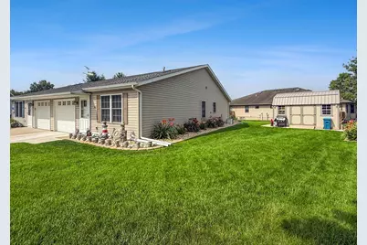 562 Pine Meadow Drive, Dixon, IL 61021 - Photo 20