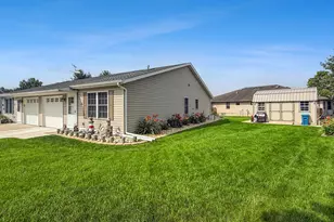 562 Pine Meadow Dr, Dixon, IL 61021 - Photo 20