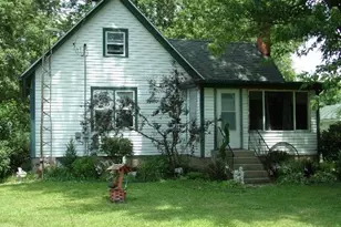 10006 Spring Rd, Garden Prairie, IL 61038 - Photo 1