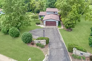 24-83 Ranchwood Ct, Lake Carroll, IL 61046 - Photo 2