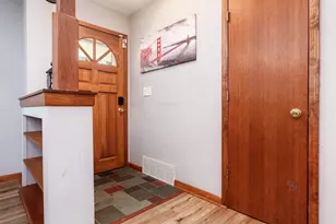 2430 Evanston Dr, Rockford, IL 61108 - Photo 4