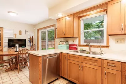 2430 Evanston Drive, Rockford, IL 61108 - Photo 14