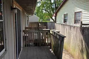 927-929 Halsted Rd, Rockford, IL 61103 - Photo 12