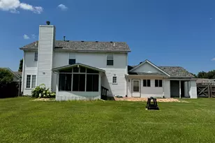 735 N Kristi Dr, Byron, IL 61010 - Photo 2