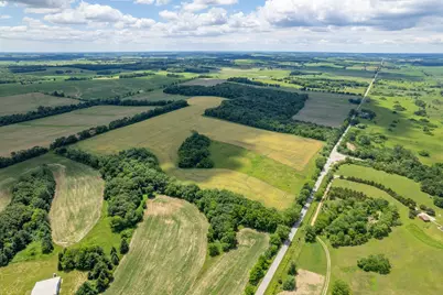13682 Stateline Rd., Durand, IL 61024 - Photo 2