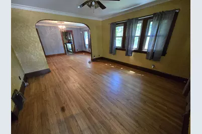 534 St Louis Avenue, Rockford, IL 61104 - Photo 2