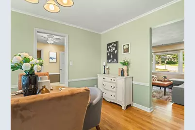 110 S Calvin Park Boulevard, Rockford, IL 61108 - Photo 14
