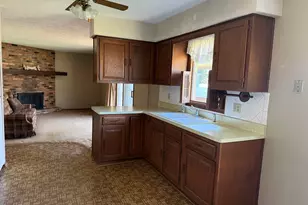 771 Windfield Ln, Machesney Park, IL 61115 - Photo 8