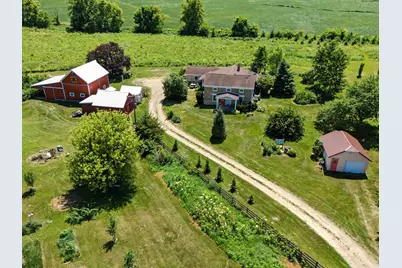 6089 S Willow Road, Stockton, IL 61085 - Photo 2