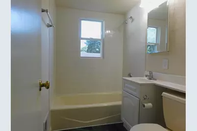 201 Renrose Avenue, Loves Park, IL 61111 - Photo 16