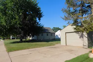 201 Renrose Ave, Loves Park, IL 61111 - Photo 18