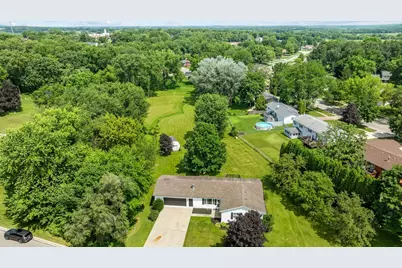 649 Sioux Drive, Freeport, IL 61032 - Photo 46