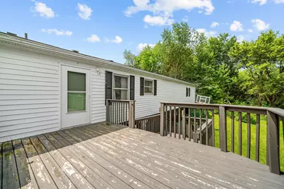 649 Sioux Drive, Freeport, IL 61032 - Photo 8