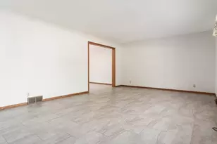 3418 Valley Woods Dr, Cherry Valley, IL 61016 - Photo 16