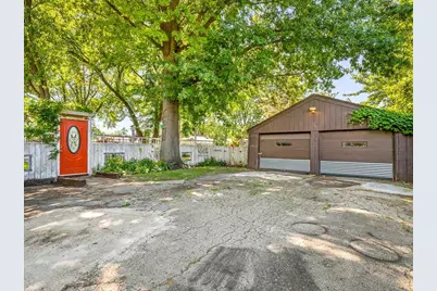 301 Grand Avenue, Loves Park, IL 61111 - Photo 36