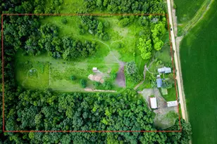 10198 S Crazy Hollow Rd, Hanover, IL 61041 - Photo 36