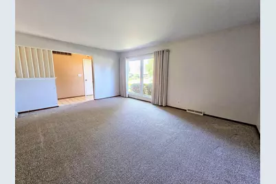 742 Aura Drive, Rockford, IL 61108 - Photo 6