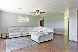 11040 N Main St, Rockton, IL 61072 - Photo 18