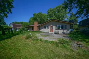 210 Drake, Rochelle, IL 61068 - Photo 24