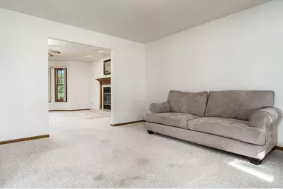501 Dori Court, Pecatonica, IL 61063 - Photo 8
