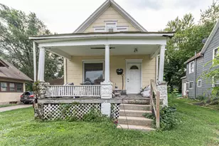 245 W Homer St, Freeport, IL 61032 - Photo 2