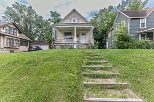 245 W Homer St, Freeport, IL 61032 - Photo 1